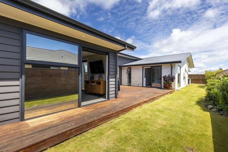 1 Armstrong Avenue Waitara_25