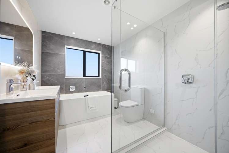 5 Luff Place Long Bay_22