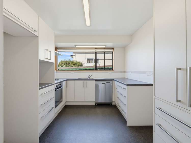 1/18 Baretta Street Somerfield_11