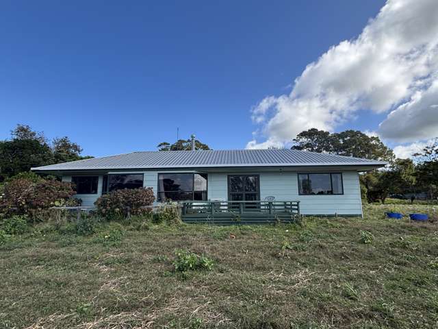 50 Kaiwaitau Road Mahia_1