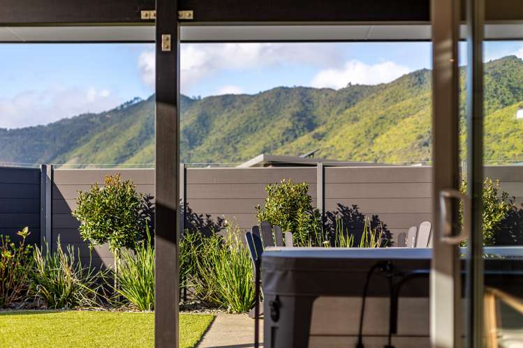 55 Waipunahau Road Waikanae_15