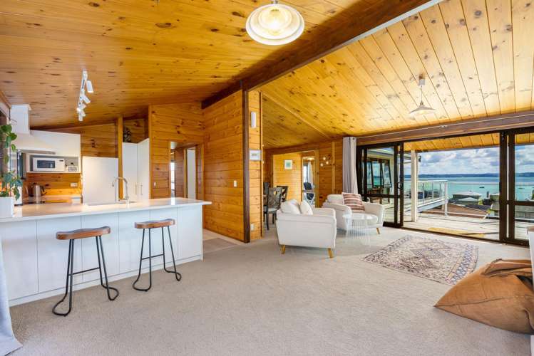 1/49 De Luen Avenue Tindalls Beach_4
