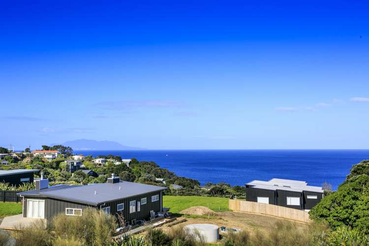 33 Lax Crescent Leigh_1