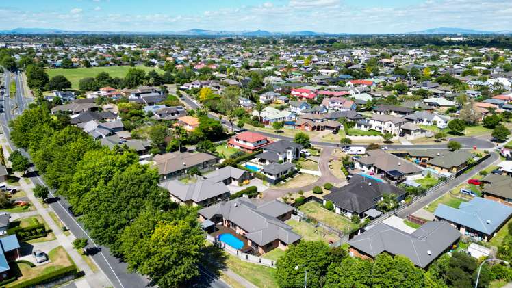 34 Nielsen Gardens Rototuna_22