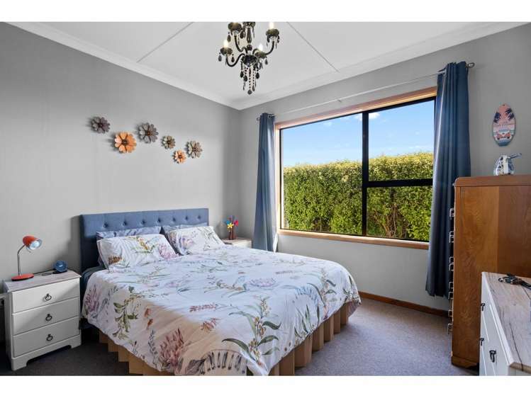 2 Scott Street Strathern_11