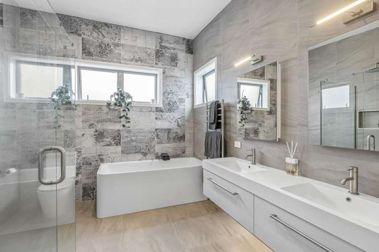 51 Moffat Road Red Beach_14