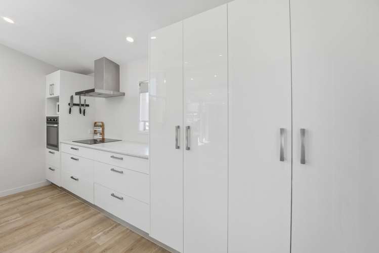 9 Bronte Place Whalers Gate_8