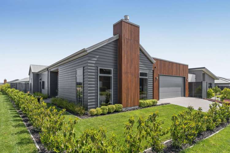 12 Repo Street Wharewaka_1