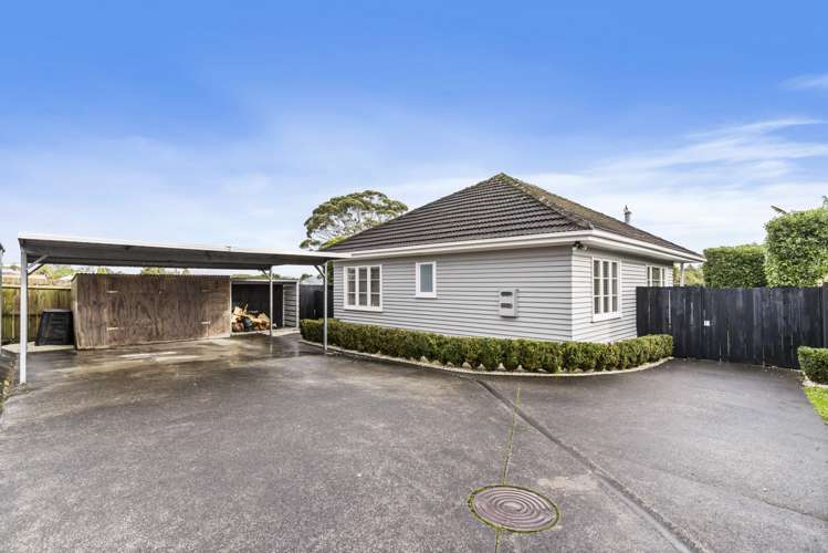 1615a Great North Road Waterview_16