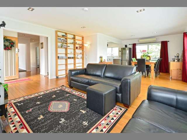 6 Gills Avenue Papakura_3