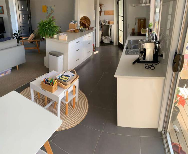 5 Gilshennan Valley Red Beach_11
