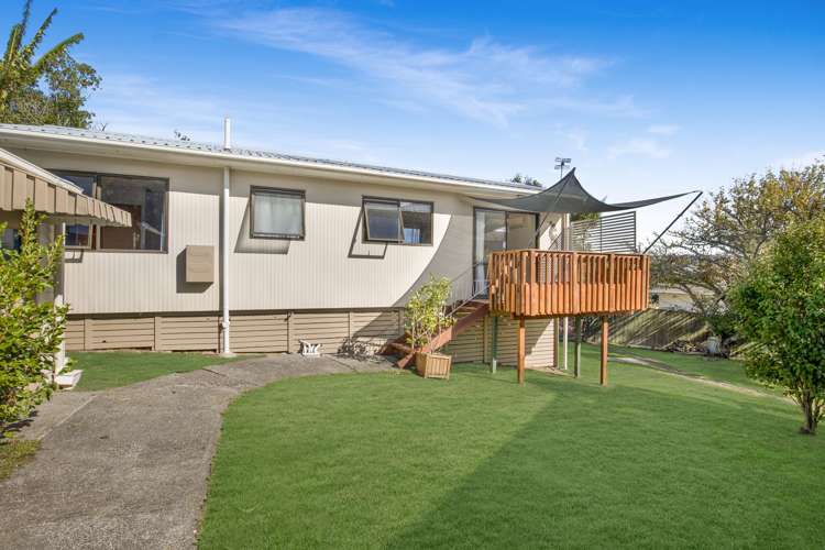 17 Seabar Place Glen Eden_17