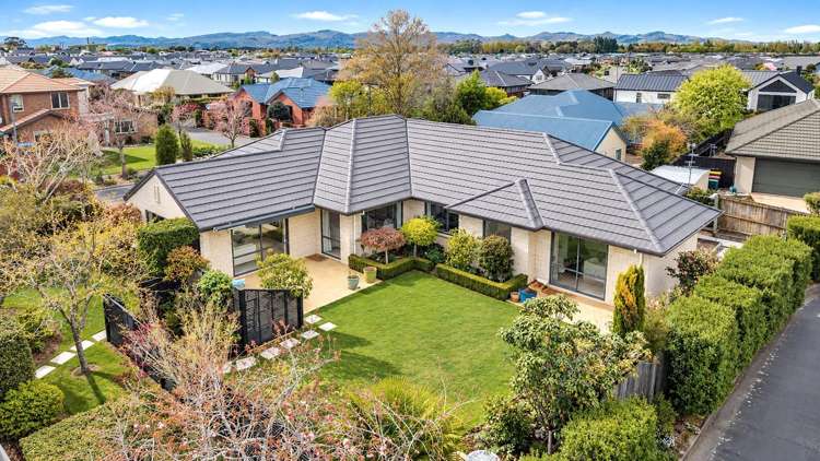 16 Limes Avenue Parklands_23
