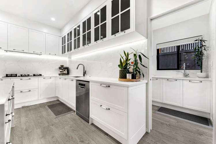 19 Tinaku Road Flat Bush_13