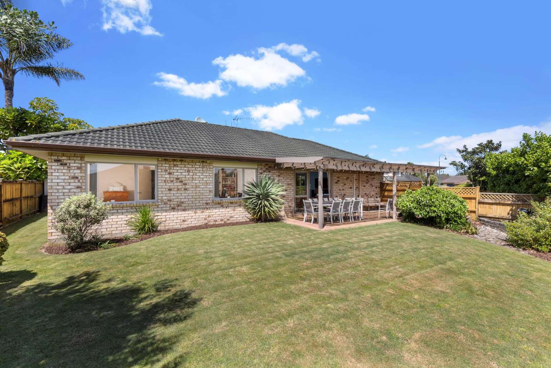 14 Greta Banks Place Wattle Downs_0