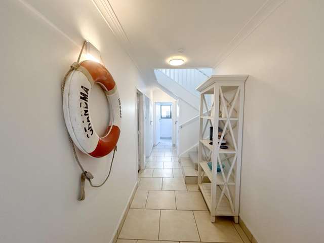 32c Charles Street Westshore_2