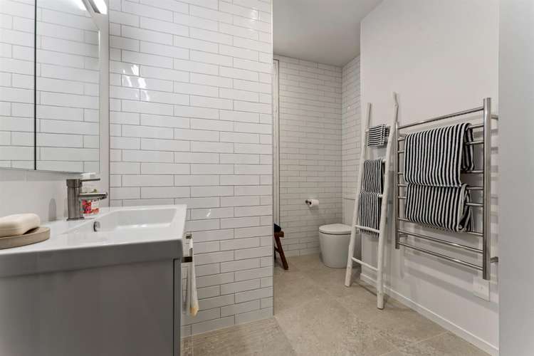 19 Kanuka Road Sandspit_25