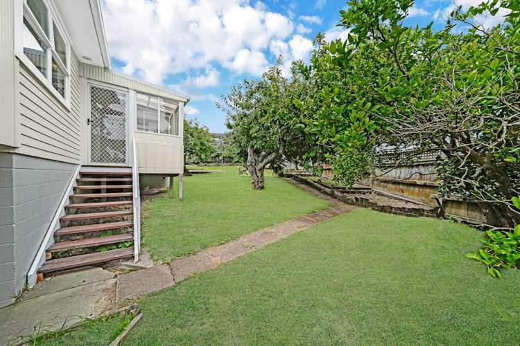 18 Raeben Avenue Hillcrest_21