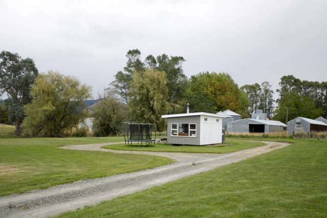 198 Waiwera Station Road Waiwera South_2