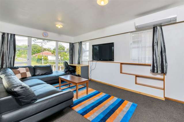 10 Crawford Avenue Mangere Bridge_4