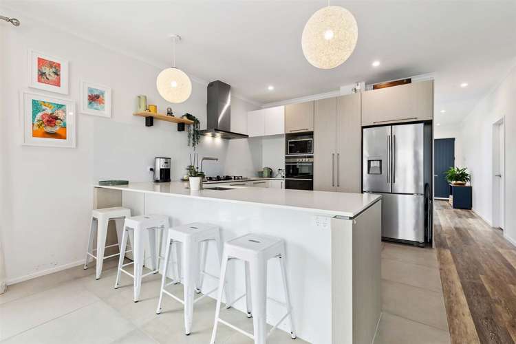 26 Couldrey Crescent Red Beach_10