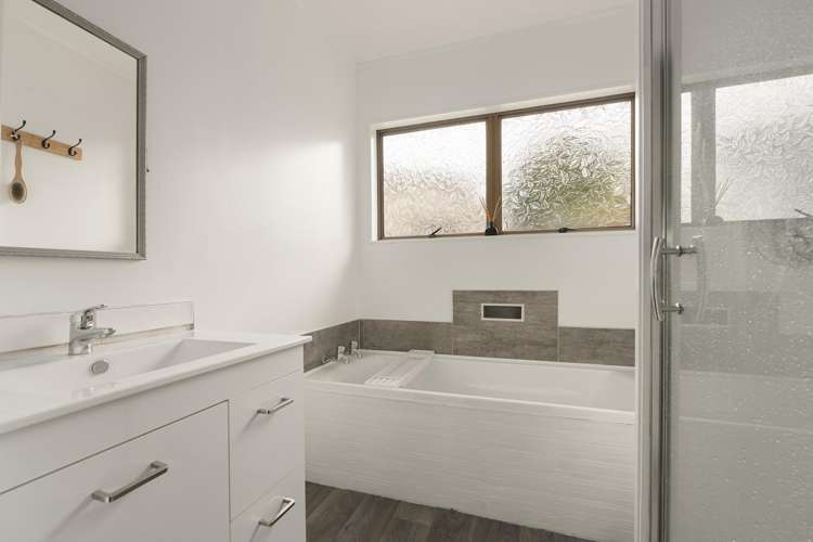 51 Corinna Street Welcome Bay_17