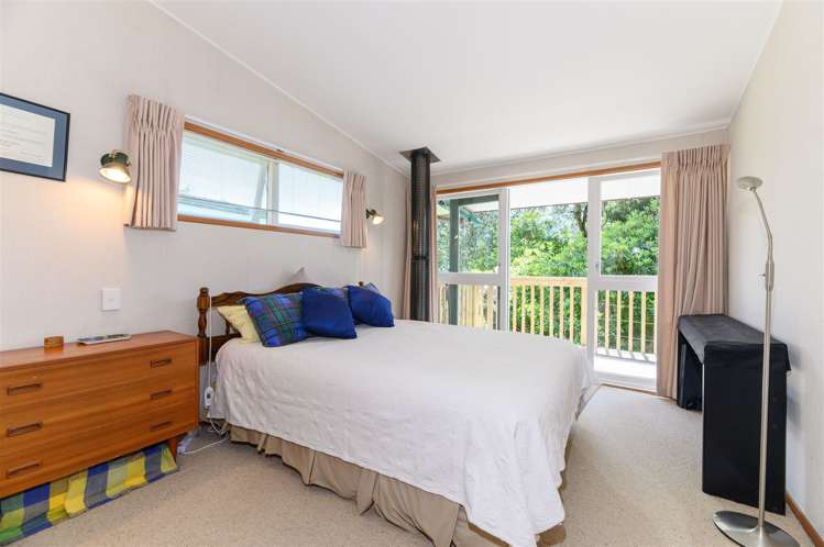 122 Scenic Drive Titirangi_17