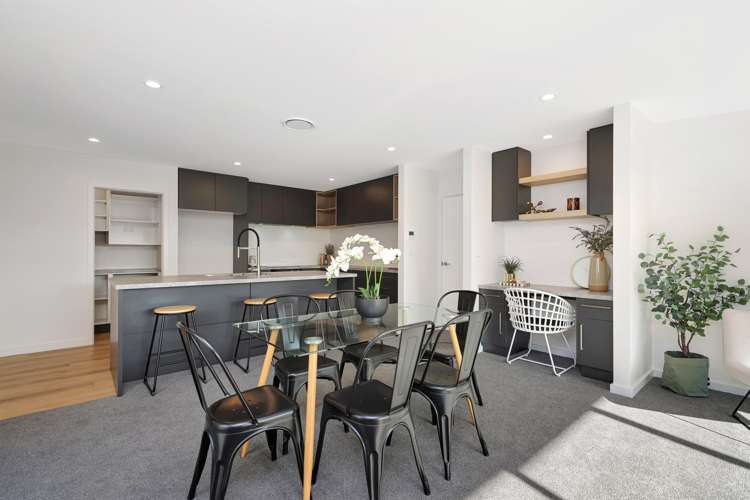 134 Farm Road Allenton_1