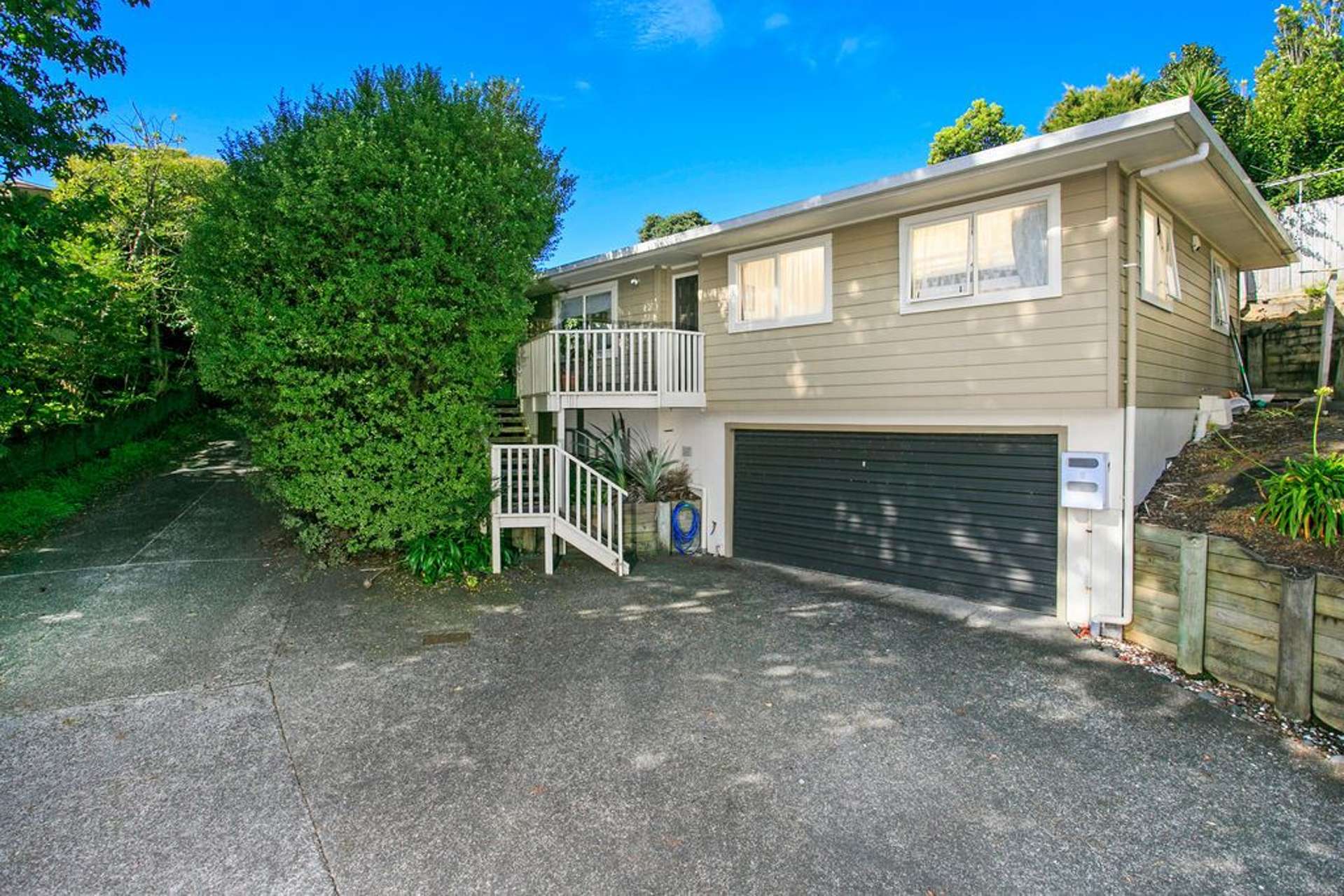 2/64 Seaview Road Glenfield_0