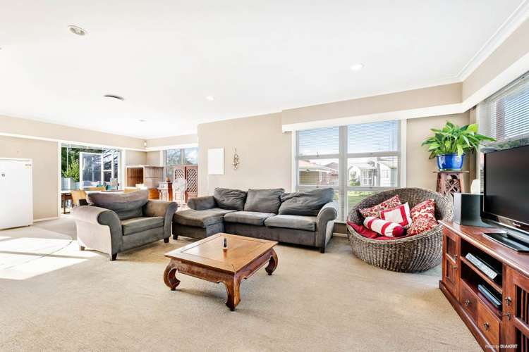 15 Paterson Avenue Pukekohe_6