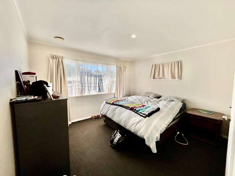 22 Scully Crescent Onekawa_9