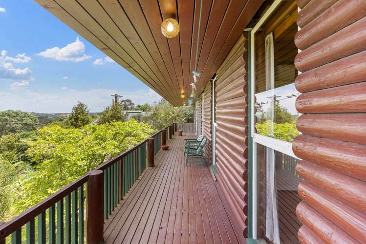 73 Attwood Road Paremoremo_16