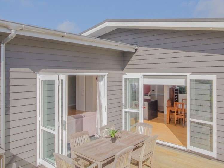 1/149j Glengarry Road Glen Eden_10