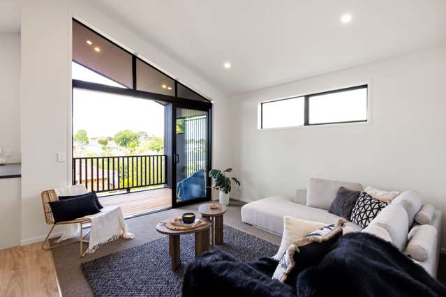 4/3 Huia Avenue Forest Lake_4