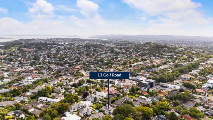 13 Golf Road Epsom_25