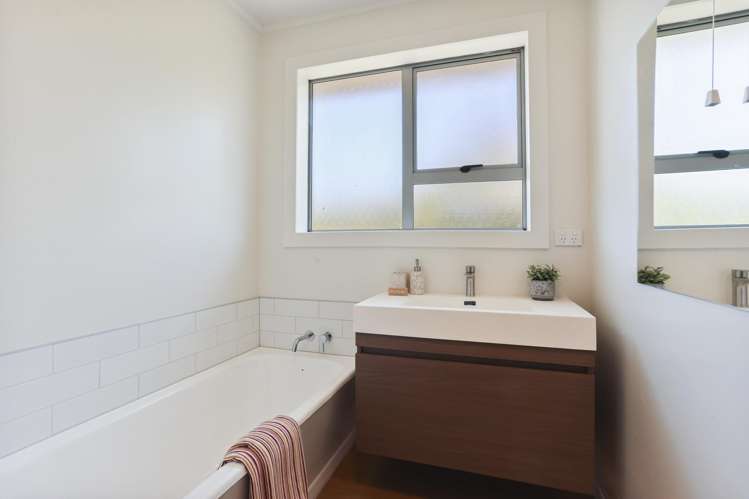 175 Pages Road Wainoni_17