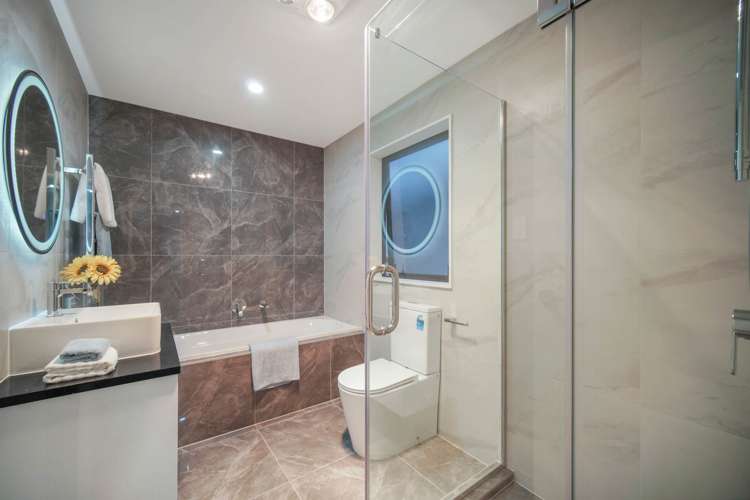 63 Bushfield Drive Flat Bush_24