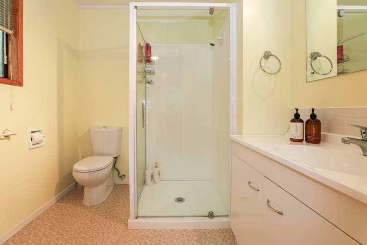 19 Wharewaka Road Wharewaka_21