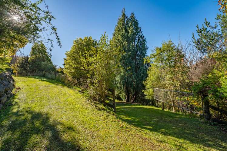 89 Totara View Road Wakefield_25