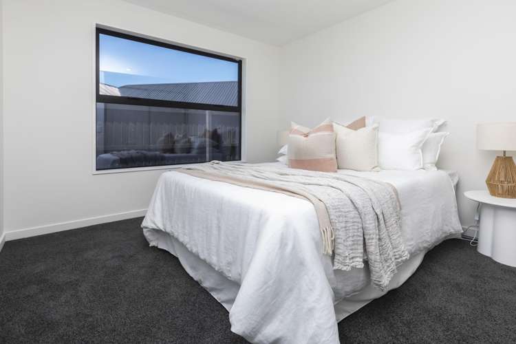 43 Candlesticks Crescent Lincoln_19