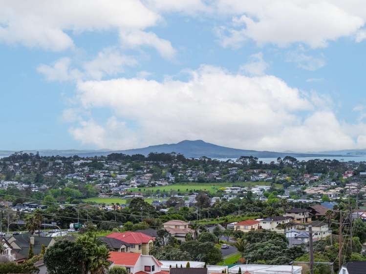 1A Highgrove Lane Totara Vale_19