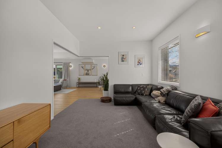 31 Lochnagar Drive Lake Hayes Estate_7