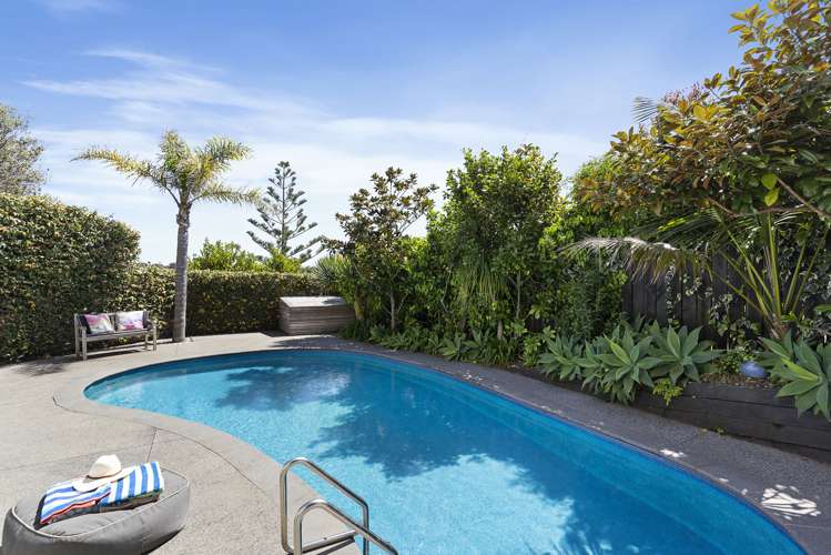 13 Evelyn Road Cockle Bay_23