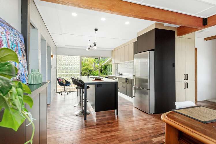 4 Pine Tree Lane Korokoro_5