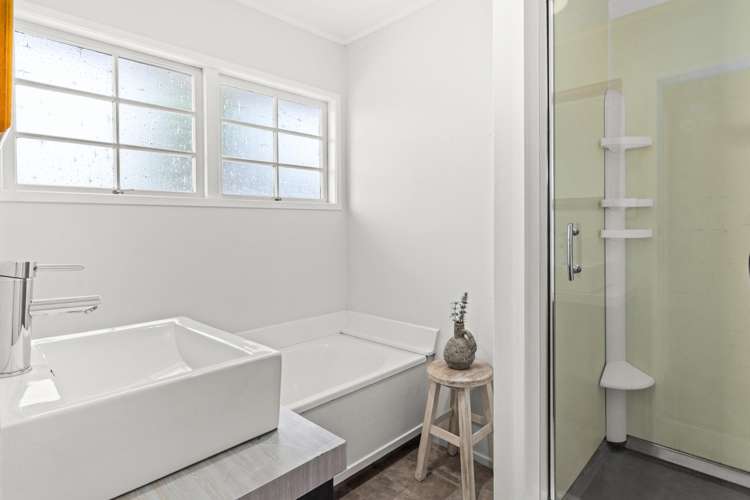 9 Breadalbane Road Havelock North_10