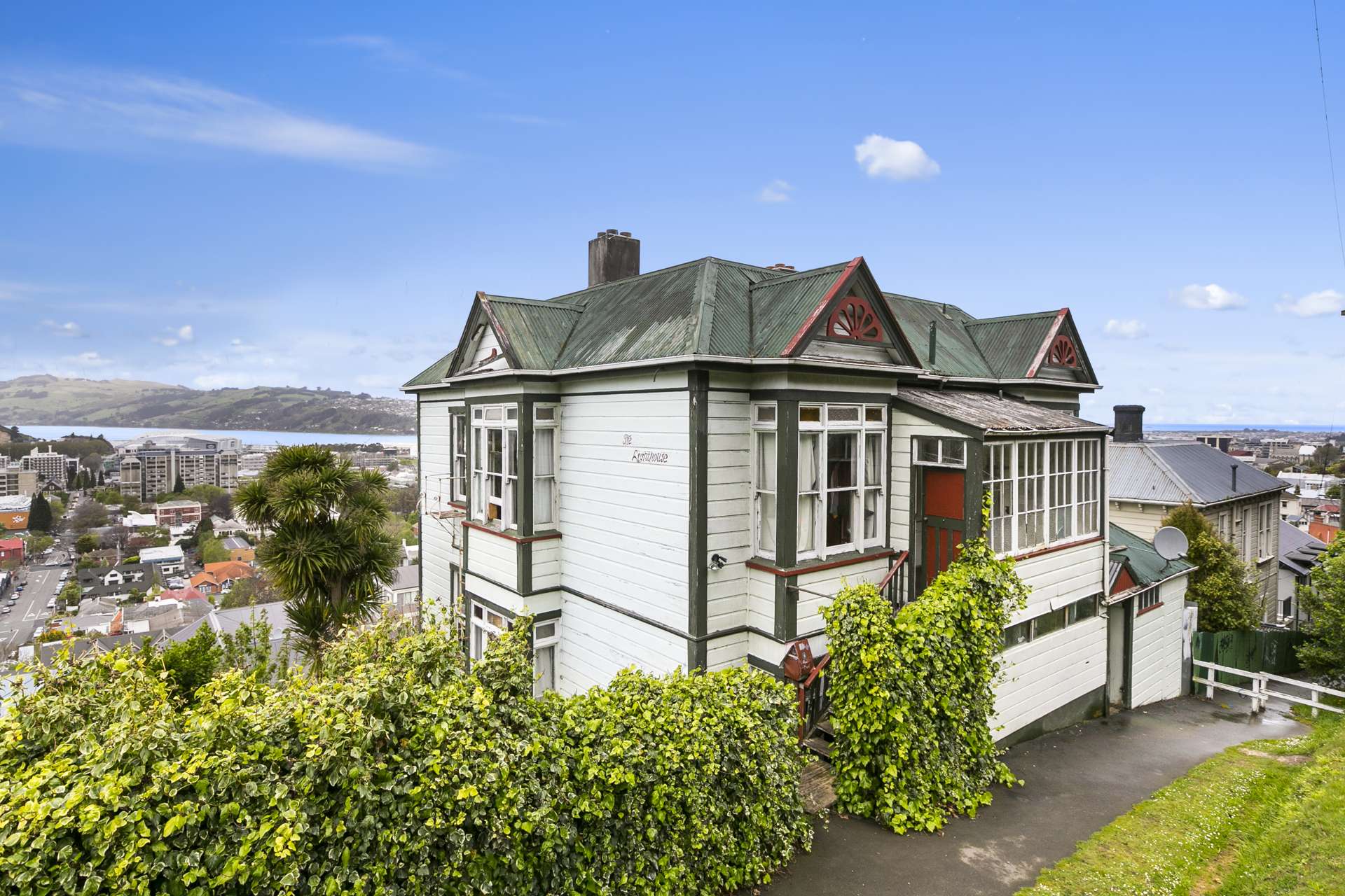 74 Heriot Row North Dunedin_0