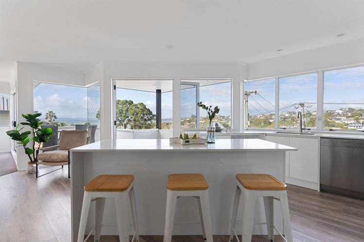 2/9 Colmar Road Mellons Bay_22