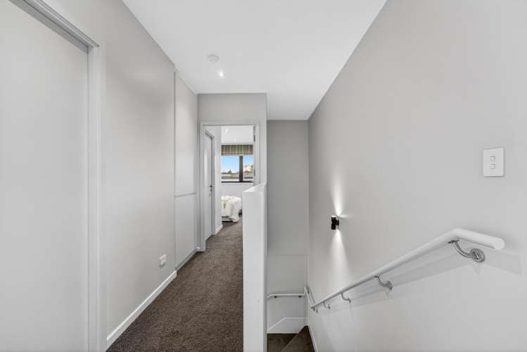 35 Otuwairoa Esplanade Opaheke_18