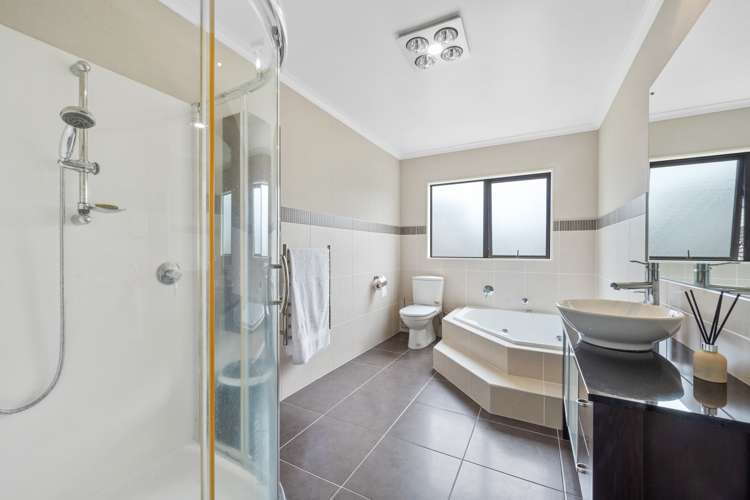 5 Gibbston Crescent Flat Bush_21