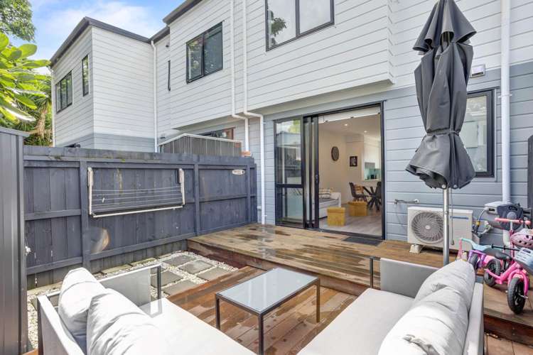 5C Beach Road Te Atatu Peninsula_14